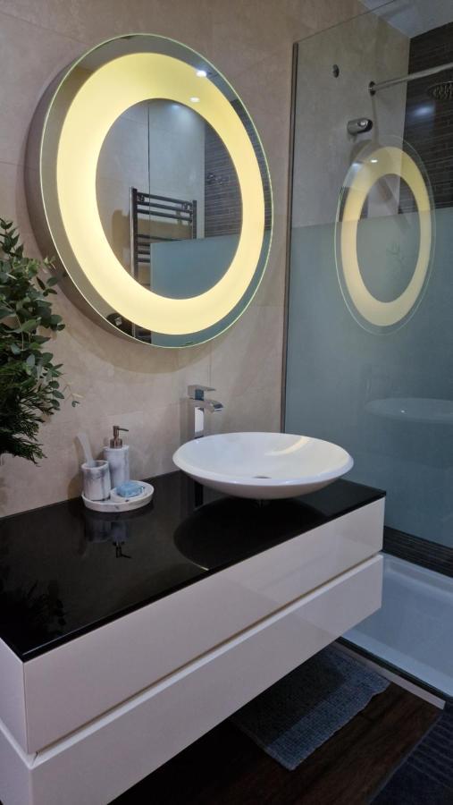 Atico De Lujo Con Jacuzzi Climatizado En Terraza Lejlighed Elche Eksteriør billede